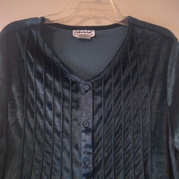 Y2K Vintage Velvety Christmas Green Tunic Top, Size: Large - Picture 5 of 8